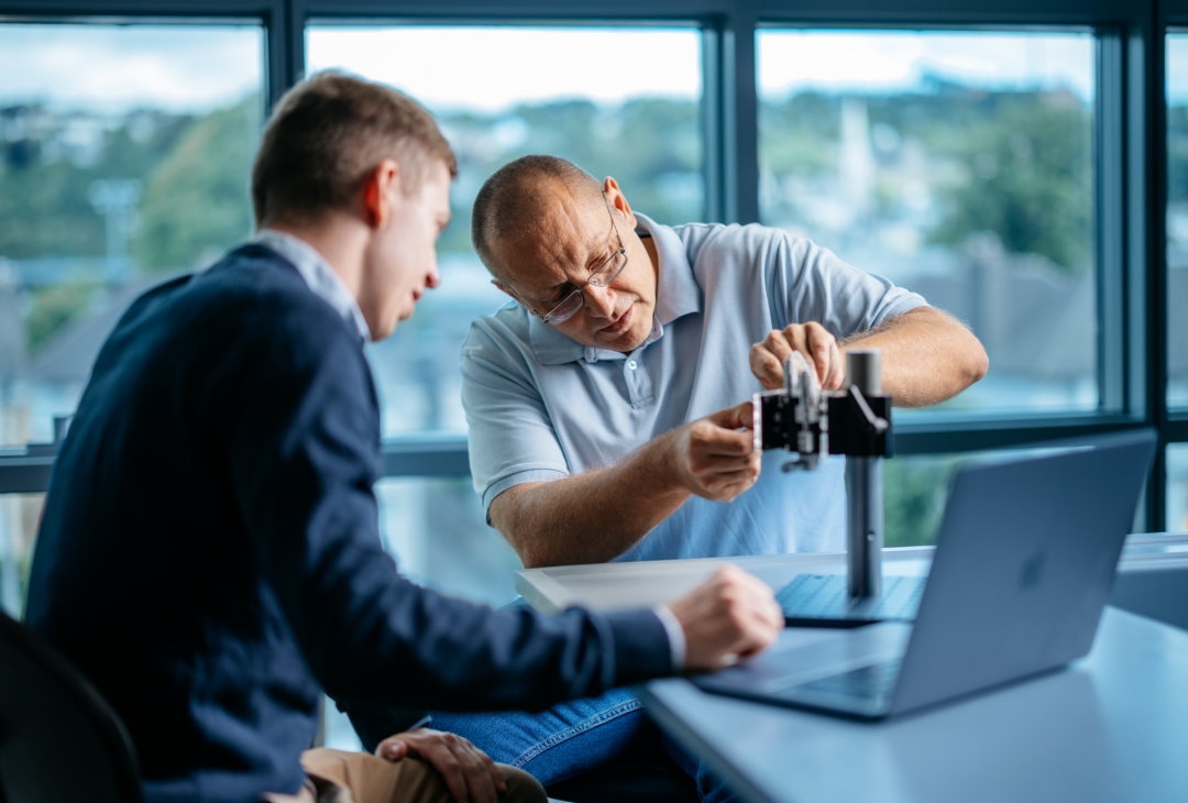 Pushing the limits of ultra-low volume liquid handling with microdispensing solutions from Polypico - designed with researchers and manufacturers in mind.